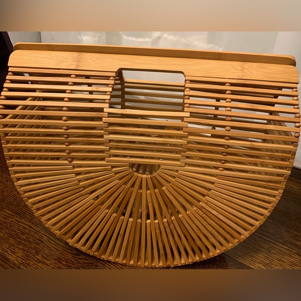 Gult Gaia Gaias Ark Bag - Size Large in the color Natural - Never Worn $120